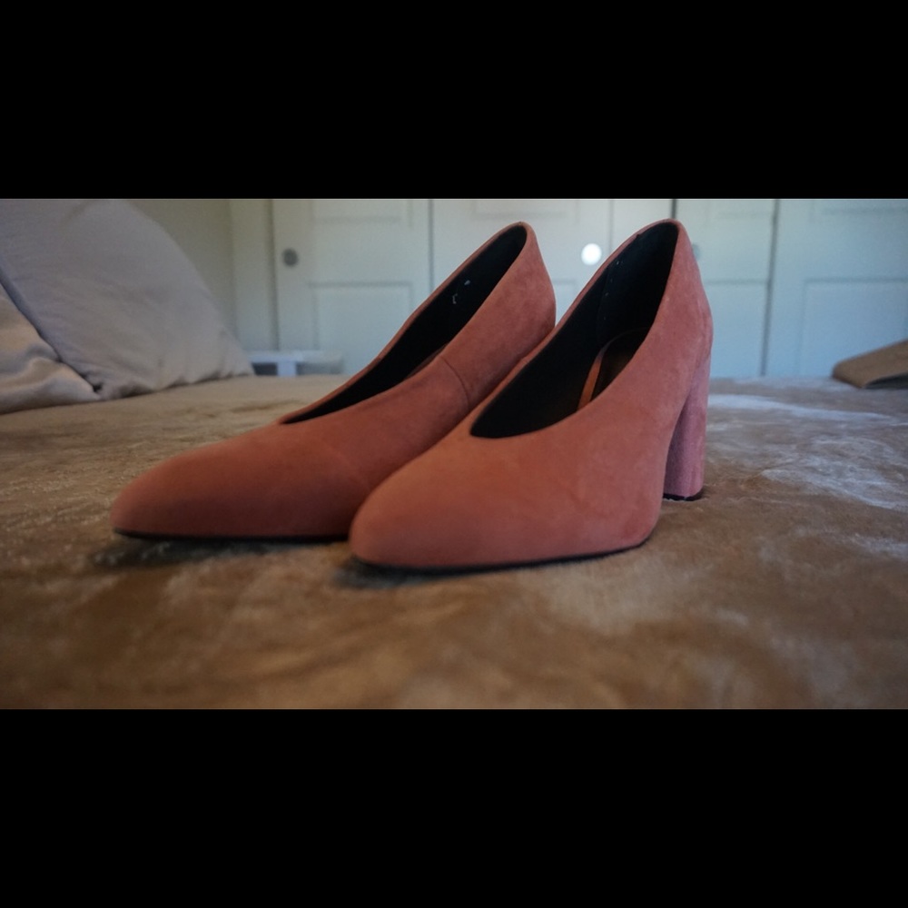 Dusty rose chunky heel